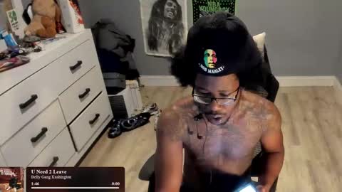 Plant Base Streamers From Pennsylvania online show from November 2025 11:47:02 PM