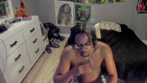 Plant Base Streamers From Pennsylvania online show from December 2025 11:10:01 PM