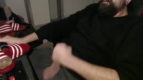 black_beard_slides online show from October 2025 03:01:02 PM