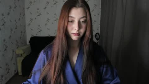 Snapshot of black_berry_bla_ck chatting on April 2026 07:42:01 AM black_berry_bla_ck online show from April 2026 07:42:01 AM