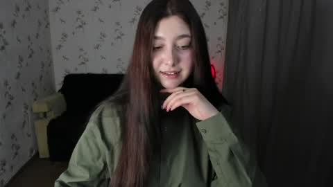 Snapshot of black_berry_bla_ck chatting on April 2026 11:27:01 AM black_berry_bla_ck online show from April 2026 11:27:01 AM