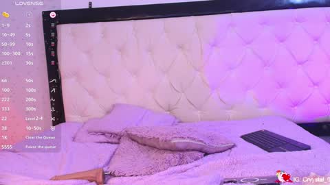 Snapshot of black_cryystal chatting on January 2025 02:10:02 PM Crystal3 online show from January 2025 02:10:02 PM