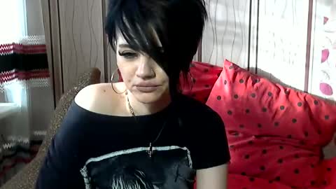 black_hot_01 online show from January 2025 08:00:02 AM