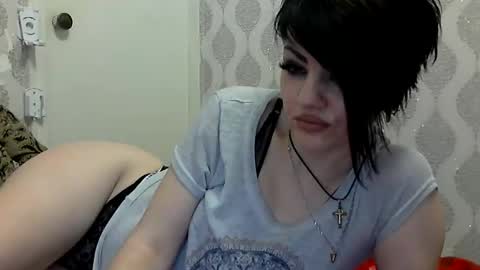 black_hot_01 online show from February 2025 02:13:01 PM