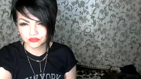 black_hot_01 online show from November 2025 09:39:02 PM