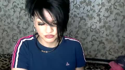 black_hot_01 online show from December 2025 06:21:01 AM