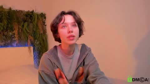 Jenny online show from January 2025 04:35:01 PM