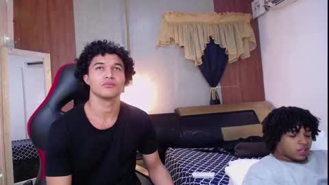 black_king_241 online show from February 2026 02:37:02 PM