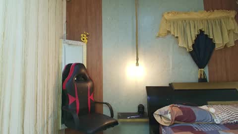 black_king_241 online show from April 2026 11:16:01 PM