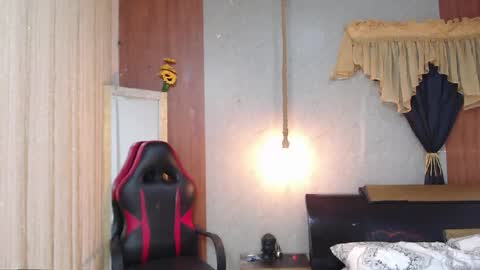 black_king_241 online show from April 2026 10:21:02 PM