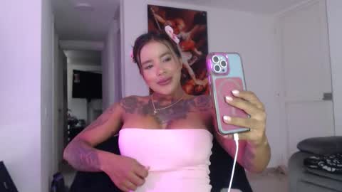 Snapshot of black_latina1 chatting on May 2026 02:13:02 PM luisa online show from May 2026 02:13:02 PM