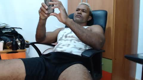 Snapshot of black_latino6 chatting on July 2026 03:32:01 PM black_latino6 online show from July 2026 03:32:01 PM