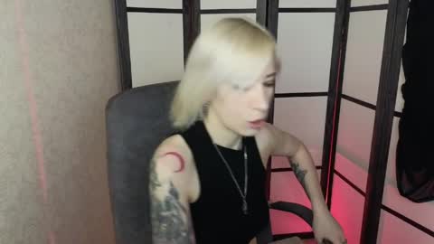 Snapshot of black_orchides chatting on March 2026 09:32:02 AM Emily online show from March 2026 09:32:02 AM
