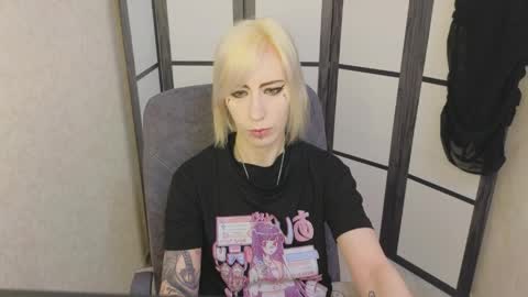 Snapshot of black_orchides chatting on April 2026 08:36:02 AM Emily online show from April 2026 08:36:02 AM