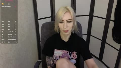 Snapshot of black_orchides chatting on April 2026 08:30:01 AM Emily online show from April 2026 08:30:01 AM