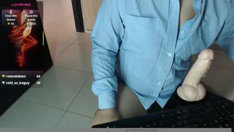 black_penis22 online show from October 2025 03:31:01 PM