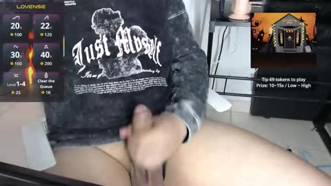 black_penis22 online show from October 2025 05:57:02 PM