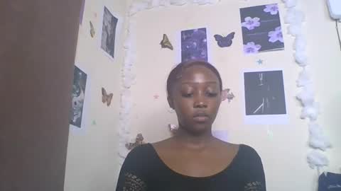 Snapshot of black_rosey chatting on January 2026 05:58:02 PM veraa online show from January 2026 05:58:02 PM