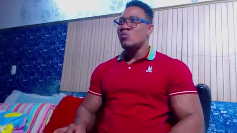 Snapshot of black_seus85 chatting on February 2026 03:56:02 PM duglas online show from February 2026 03:56:02 PM