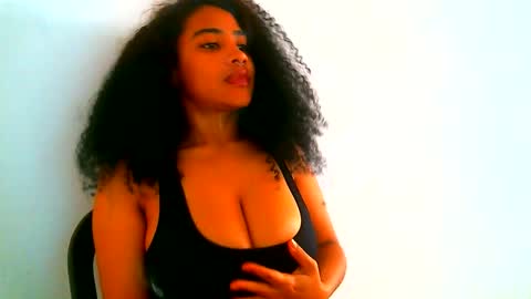 Snapshot of blackandwhitesex0123 chatting on March 2026 01:17:01 PM blackandwhitesex0123 online show from March 2026 01:17:01 PM