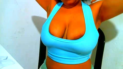 Snapshot of blackandwhitesex0123 chatting on March 2026 02:28:02 AM blackandwhitesex0123 online show from March 2026 02:28:02 AM