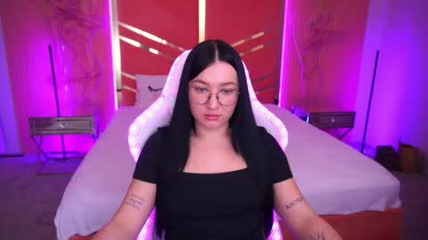 Katy online show from December 2024 08:19:02 AM