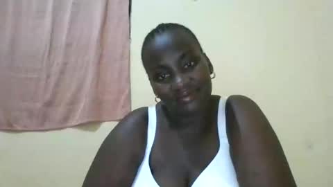 Snapshot of blackbeauty002 chatting on June 2026 06:52:02 AM PACIFICA online show from June 2026 06:52:02 AM
