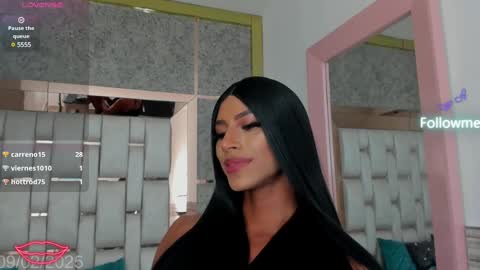 Snapshot of blackbeauty_ts chatting on February 2025 03:49:01 PM Nina online show from February 2025 03:49:01 PM