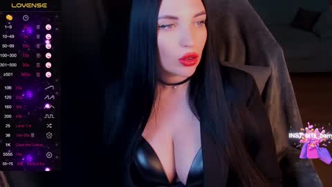 Snapshot of blackberry_star chatting on December 2024 12:02:01 PM blackberry_star online show from December 2024 12:02:01 PM