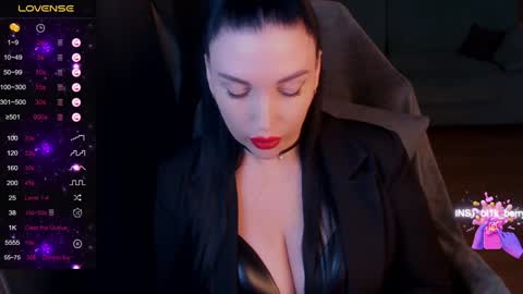 Snapshot of blackberry_star chatting on December 2024 08:25:02 AM blackberry_star online show from December 2024 08:25:02 AM