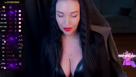 Snapshot of blackberry_star chatting on December 2024 08:28:02 AM blackberry_star online show from December 2024 08:28:02 AM