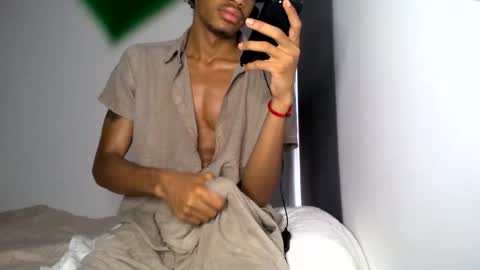 Snapshot of blackbulltitus chatting on March 2026 02:20:02 PM BlackBullTitus online show from March 2026 02:20:02 PM