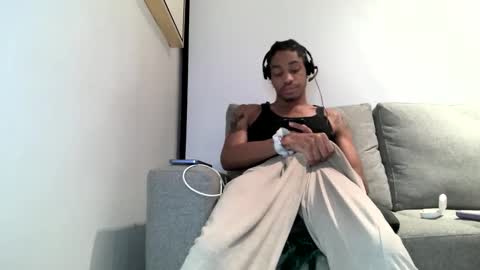 Snapshot of blackbulltitus chatting on March 2026 04:18:01 AM BlackBullTitus online show from March 2026 04:18:01 AM