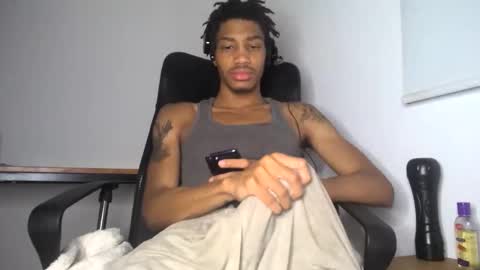 Snapshot of blackbulltitus chatting on June 2026 04:58:02 AM BlackBullTitus online show from June 2026 04:58:02 AM