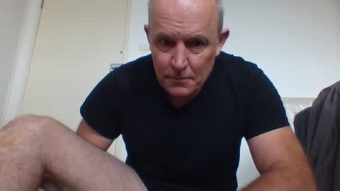 blackdog71 online show from January 2025 10:17:01 PM