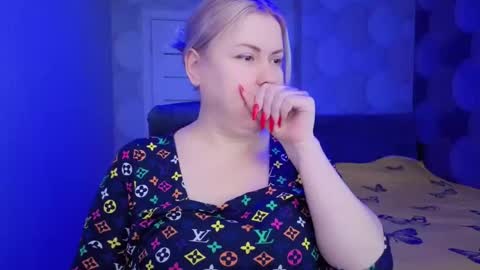 Snapshot of blackeyes11 chatting on March 2026 04:27:01 AM blackeyes11 online show from March 2026 04:27:01 AM