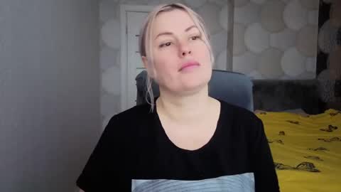 Snapshot of blackeyes11 chatting on April 2026 06:09:01 AM blackeyes11 online show from April 2026 06:09:01 AM