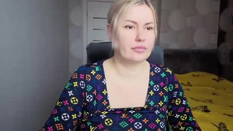 Snapshot of blackeyes11 chatting on April 2026 04:04:02 AM blackeyes11 online show from April 2026 04:04:02 AM