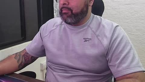 blackfirebird online show from October 2025 12:14:01 AM