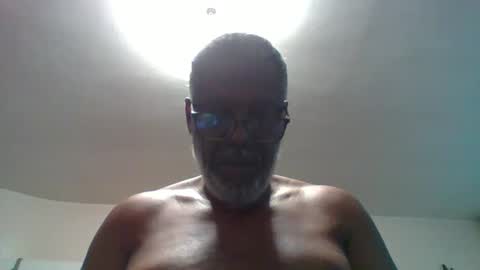 Snapshot of blackmanluv chatting on April 2026 09:12:01 AM Me and her online show from April 2026 09:12:01 AM