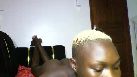 blackmarvel02 online show from February 2026 04:17:01 PM