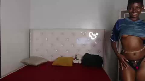 Snapshot of blackmelaninqueen chatting on March 2026 12:39:01 AM Cleo online show from March 2026 12:39:01 AM