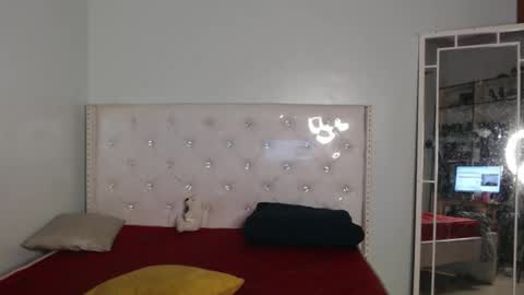 Snapshot of blackmelaninqueen chatting on March 2026 09:54:01 PM Cleo online show from March 2026 09:54:01 PM