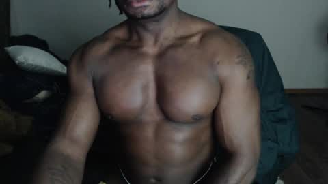 blackmusclegym online show from February 2025 09:35:02 PM