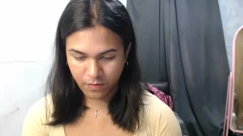 Ellez online show from November 2025 07:13:02 PM