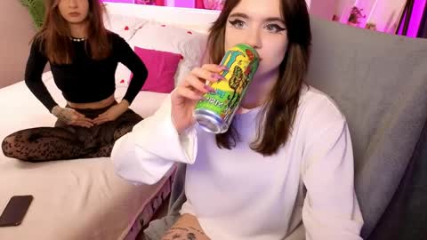 Snapshot of blackpinkkittens chatting on April 2026 10:57:02 AM MaoLulu online show from April 2026 10:57:02 AM