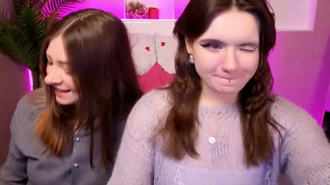 Snapshot of blackpinkkittens chatting on April 2026 11:03:02 AM MaoLulu online show from April 2026 11:03:02 AM