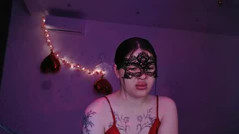 Snapshot of blackroseonee chatting on May 2026 07:09:02 PM blackroseonee online show from May 2026 07:09:02 PM