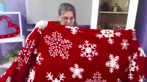 Snapshot of blackrosezoey chatting on December 2024 07:17:01 AM Z O E Y online show from December 2024 07:17:01 AM