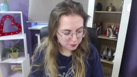 Snapshot of blackrosezoey chatting on January 2025 11:41:02 AM Z O E Y online show from January 2025 11:41:02 AM